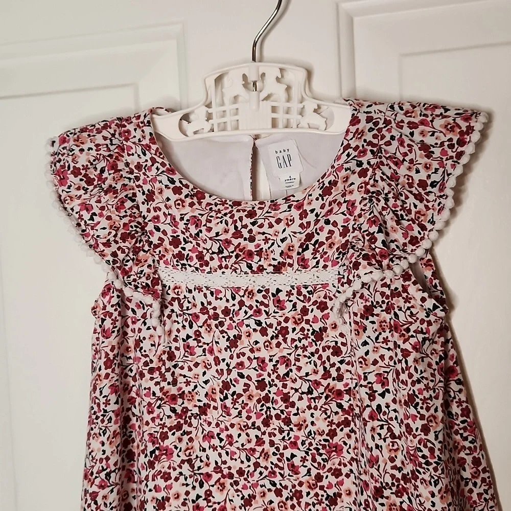 GAP baby maroon